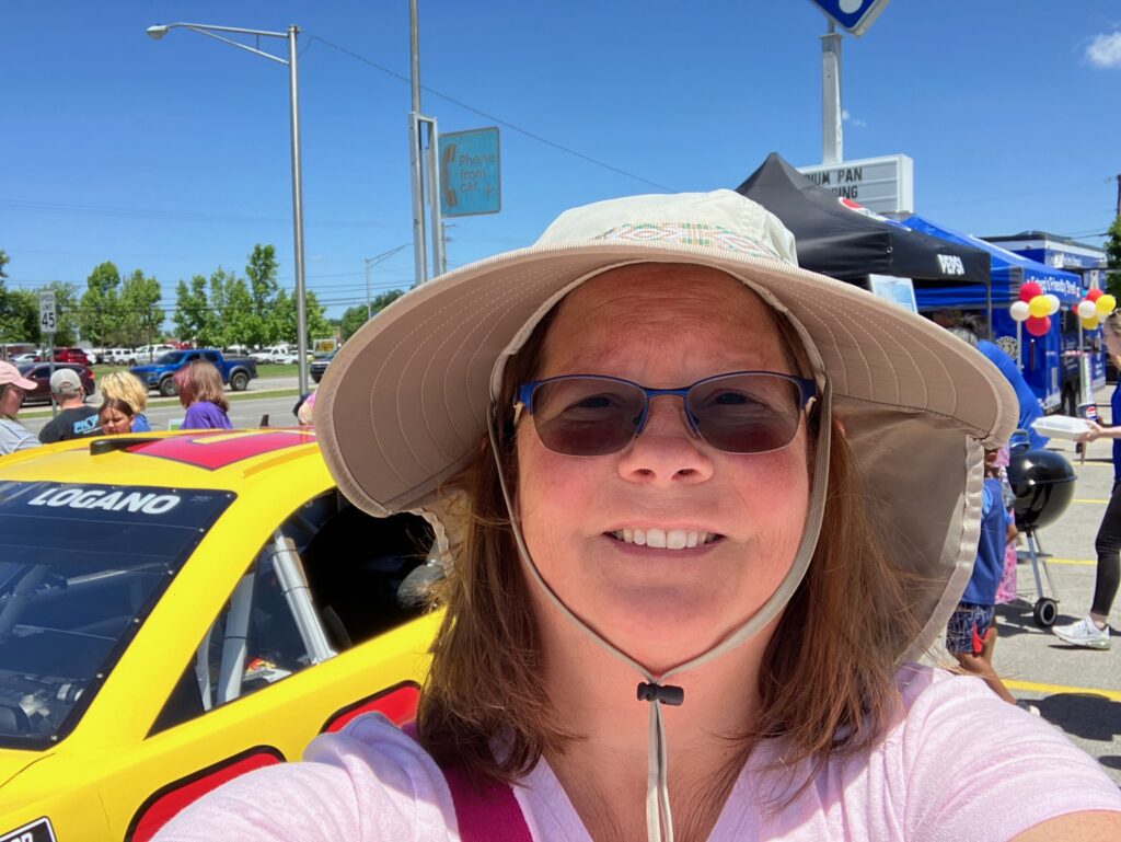 Shell Nascar Somerset KY Car Selfie